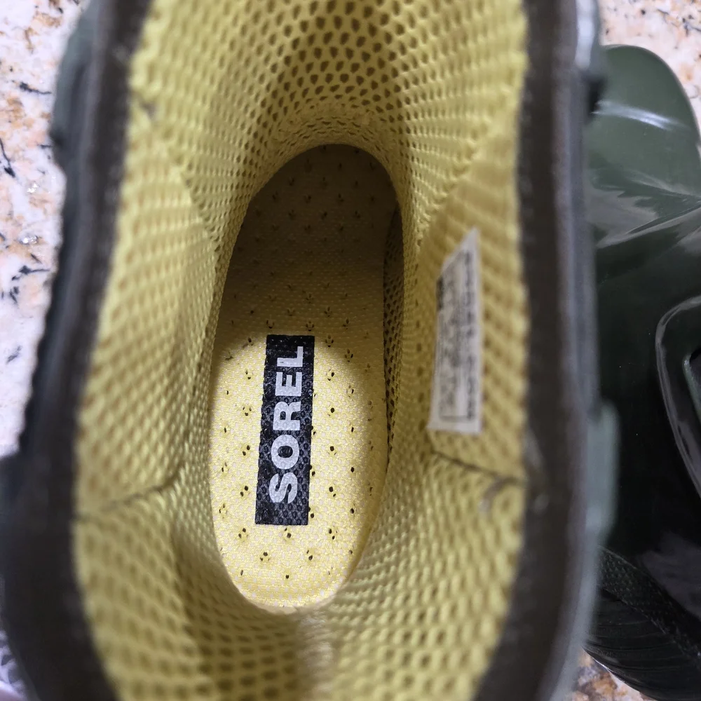 NWT Sorel Joan Rain Chelsea Ankle Bootie Rubber Wedge Boots Size 6 - Picture 7 of 9